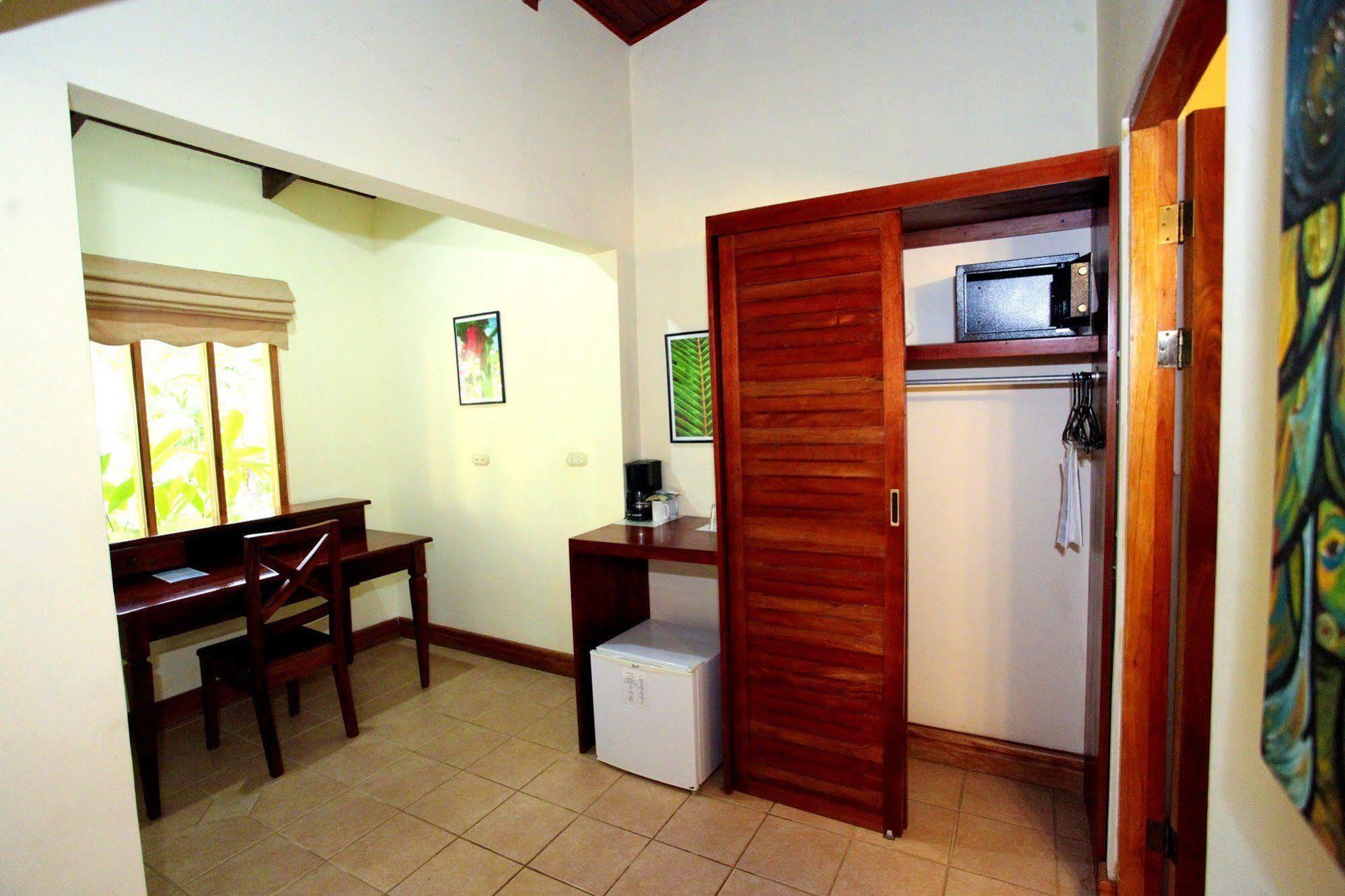 Jaco Hotel Docelunas المظهر الخارجي الصورة