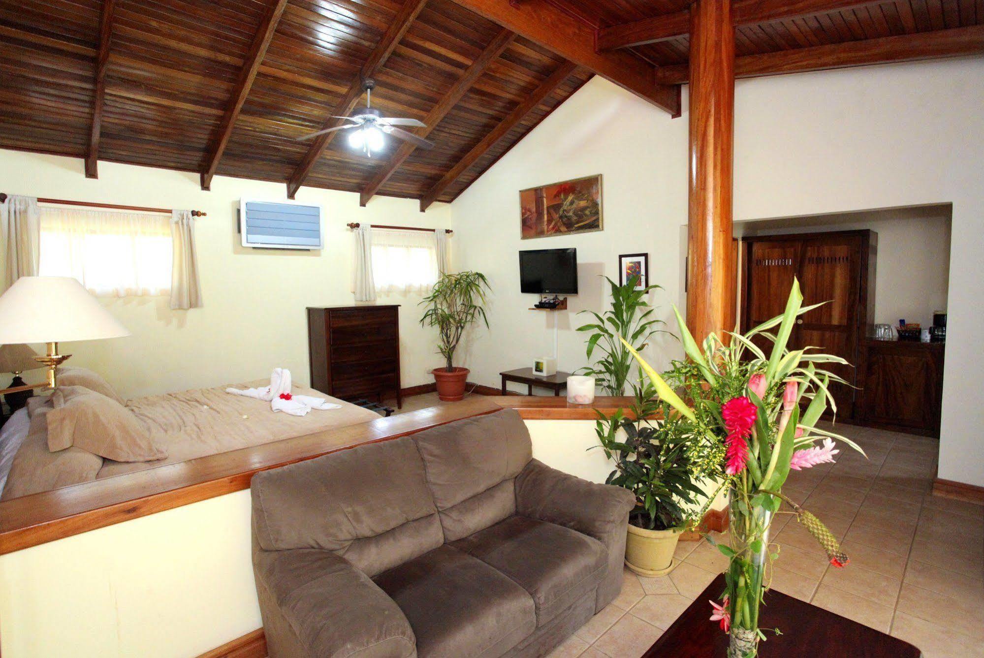 Jaco Hotel Docelunas المظهر الخارجي الصورة